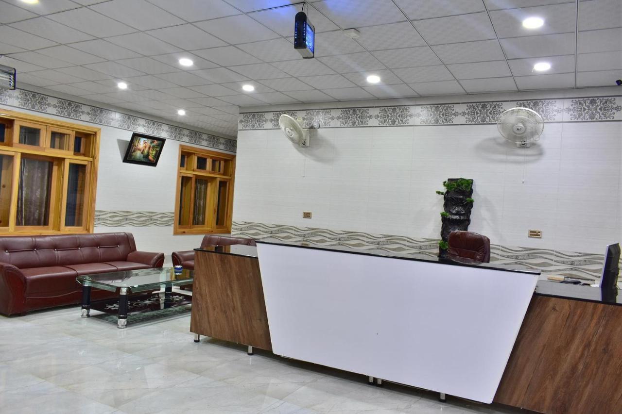 Swat Guest House Mingora Exterior foto